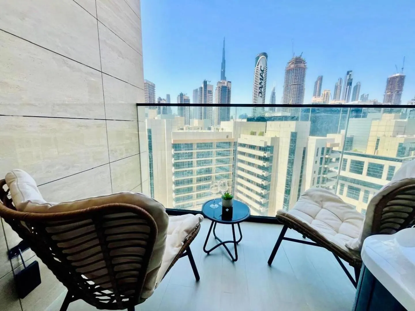 Business Bay Studio Jacuzzi & Iconic View دبي الإمارات العربية المتحدة