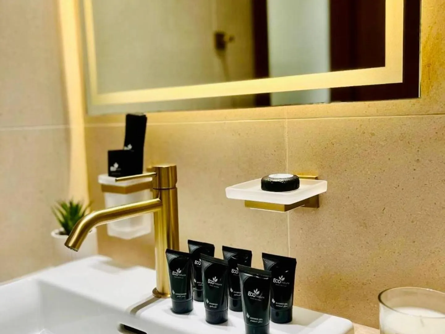 Business Bay Studio Jacuzzi & Iconic View دبي