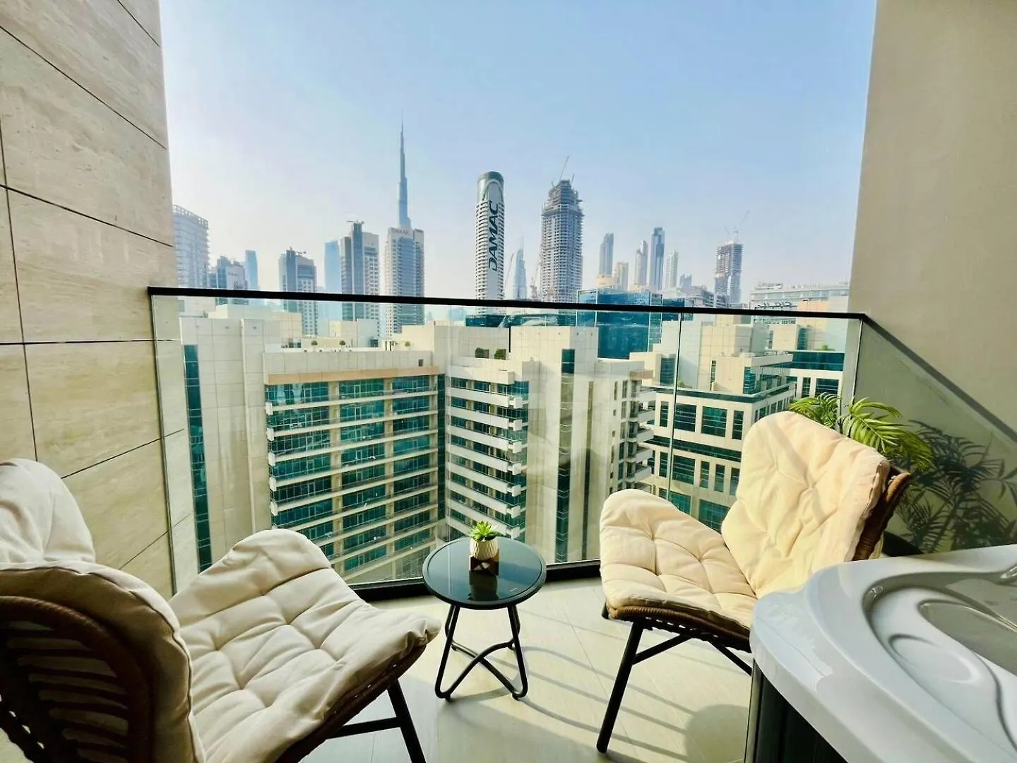 Business Bay Studio Jacuzzi & Iconic View Dubai 0*,  United Arab Emirates