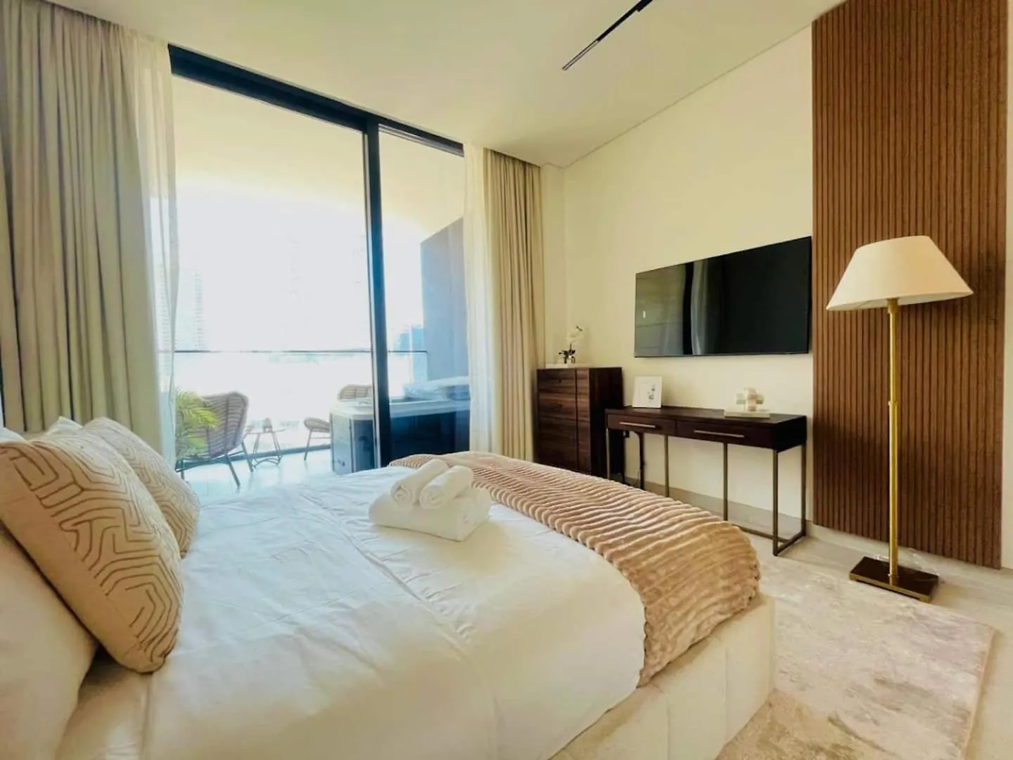 Lejlighed Business Bay Studio Jacuzzi & Iconic View Dubai